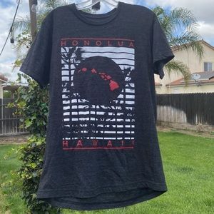 🌻Honolua- Tee Shirt